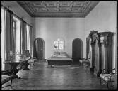 Orlamonde du temps de Maurice Maeterlinck, une chambre, Andr Kertsz photographe, 1933 (cote 72l002699)
