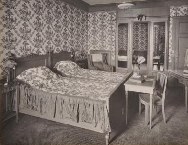 [Htel Negresco, Nice, chambre (7)], [1913].