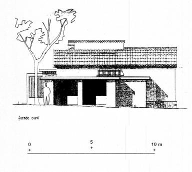 [Projet de villa A la Claire Fontaine au Cap d'Antibes. Plan, coupe ouest-est, faades est, ouest, sud et nord.] 1956. Dtail : faade ouest.