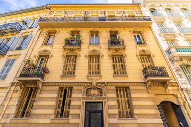 Façade antérieure.