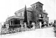 [Villa Bachiquello  Antibes. Faade nord sur rue.] 1935.