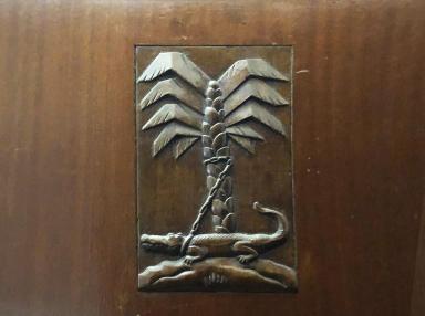 Emblema des portes palires.