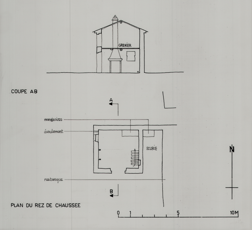 Plan du rez-de-chausse et coupe AB.