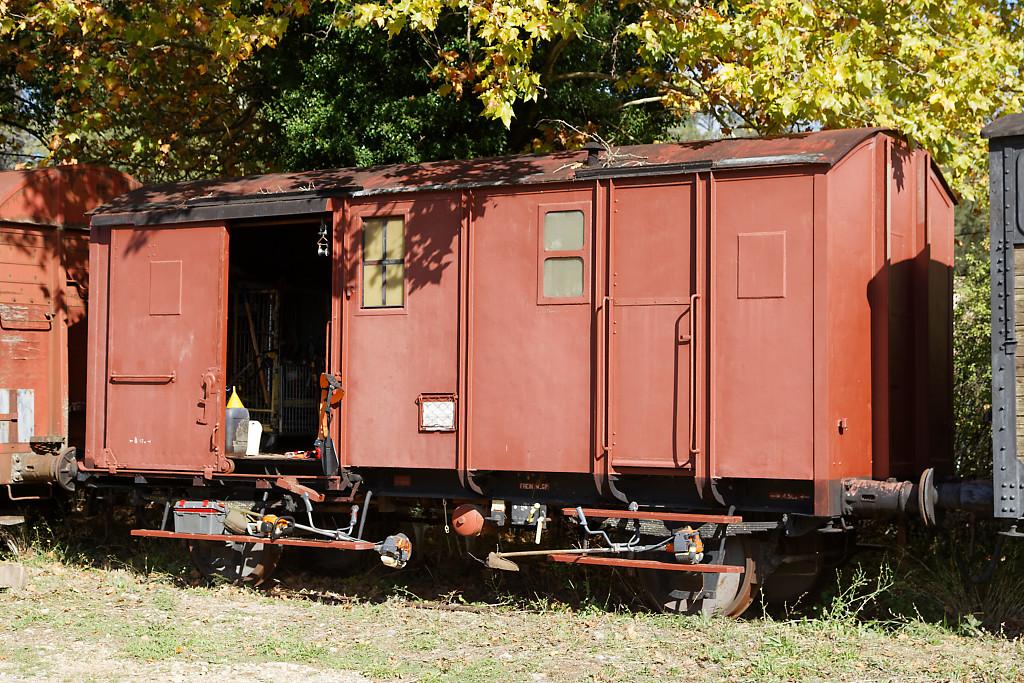 Le fourgon "standard D"  Besse-sur-Issole