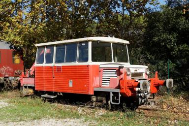 La draisine DU65-100 au dépôt de Besse-sur-Issole