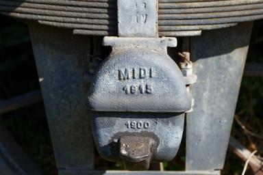 Gros plan sur la boîte d'essieu du wagon couvert "à fourrage" ex-Compagnie du Midi