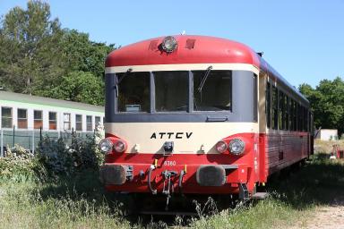 L'autorail X 4567 au dépôt de Besse-sur-Issole