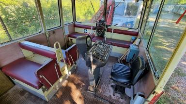 Intérieur de la draisine DU65-100