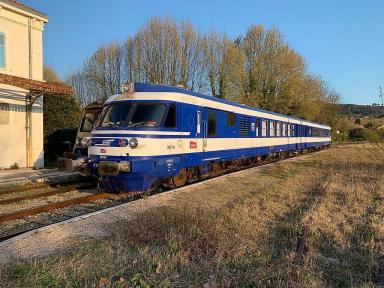 L'autorail X 1501/02