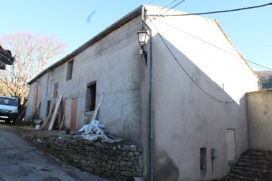 [vue arienne de Bargme, vestiges de la partie orientale du village, vers 1950]