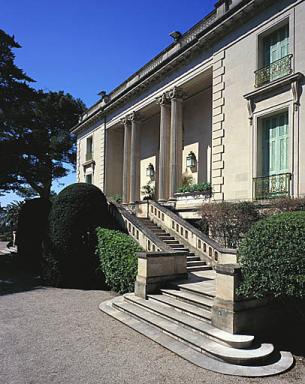 Façade antérieure est. Vue de volume prise du nord-est.