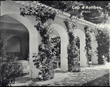 La nouvelle loggia. Faade antrieure sud. Vue de volume prise du sud-ouest.