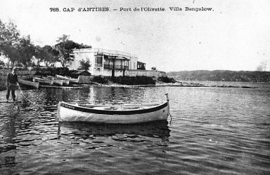 Le Bungalow. Vue de situation prise du nord-est.