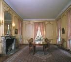 1er étage. La salle à manger. Vue axiale prise vers l'ouest.