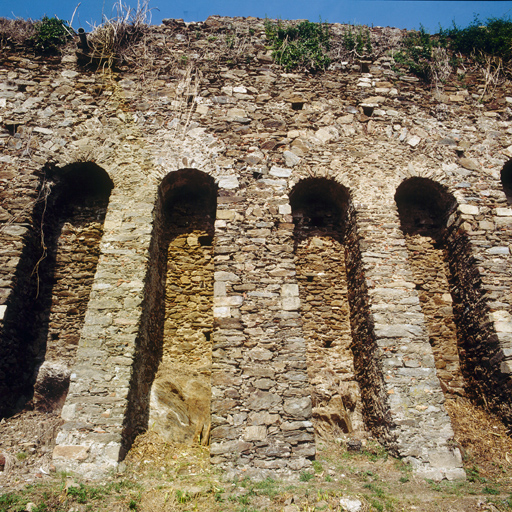 Mur d'enceinte, front est, contreforts 7  9.