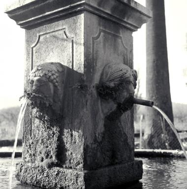 Fontaine : l'Et et l'Automne.