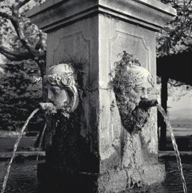 Fontaine : le Printemps et l'Hiver.