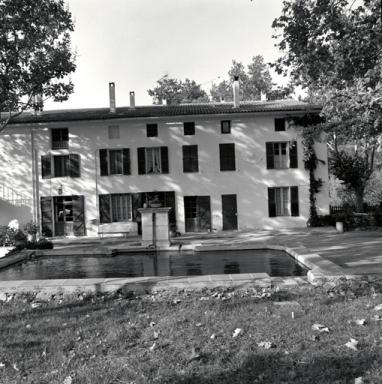 Maison de matre, faade sud.