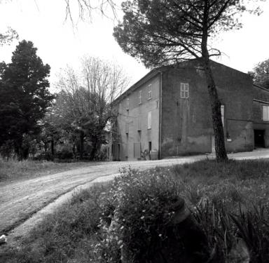 Logis de matre, vue de volume prise de l'est.