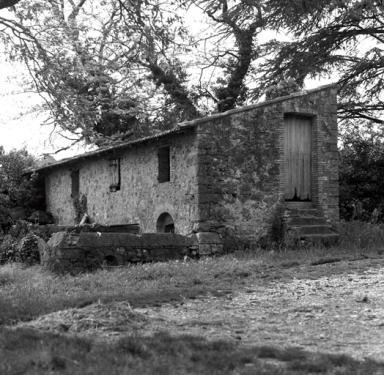 Porcherie, vue de volume prise du sud-est.