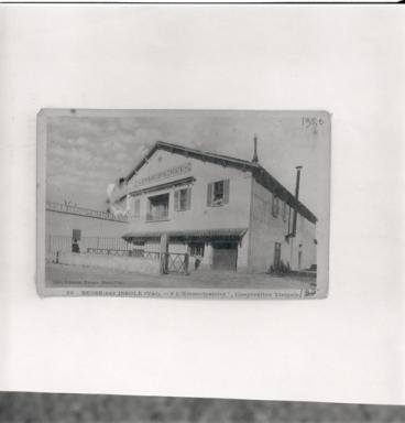 Besse-sur-Issole (Var). L'Emancipatrice, coopérative vinicole.
