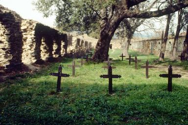 Grand cloître. Vue d'ensemble prise du sud-ouest.