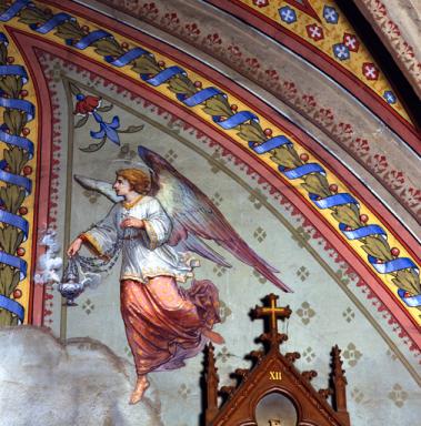 Collatral sud, chapelle de sainte Thrse : ange avec encensoir.