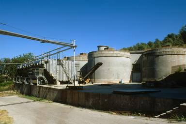 Ensemble de cuves en bton extrieures et cuve antovidante. Vue de dessus.