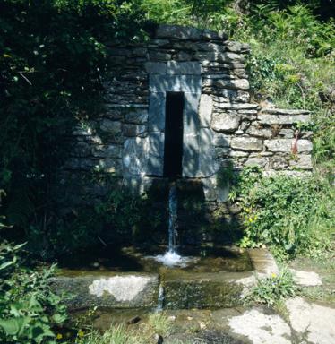 Fontaine du chemin de la Mle.