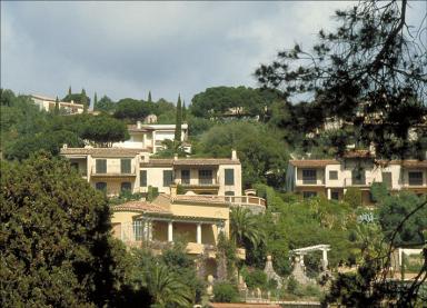 Vue de situation depuis le sud.