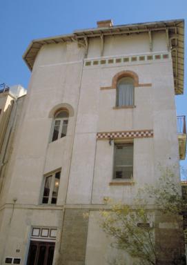 Vue d'ensemble de la faade ouest. Lon David architecte, 1910.