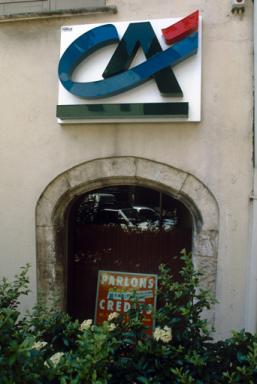 Maison, boulevard de la République (M2 1384) : porte.