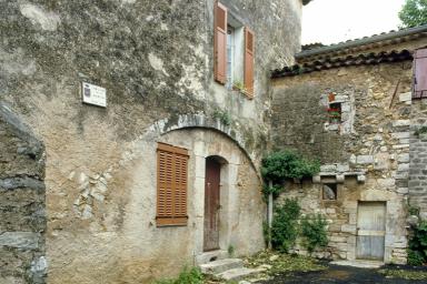 Maison, ruelle de Saint-Martin (M2 1405).