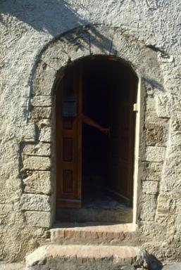 Porte du logis.