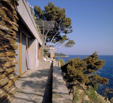 Dtail, la terrasse du premier tage de soubassement, vue depuis l'ouest.