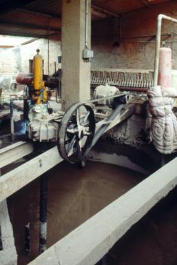 Aire de lavage de la terre. Le dlayeur ou le dlavoir.