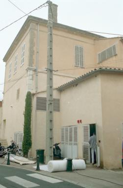 Arrière du bâtiment, rue du Temple.