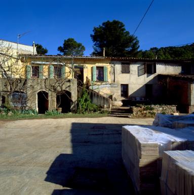 Vue extrieure de la maison d'habitation (logement patronal).