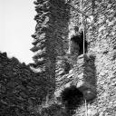 Bâtiment A, élévation est, deuxième niveau, latrines.