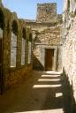 Petit cloître, galerie est, vue d'ensemble prise du sud.